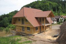Nouvelle construction d'une maison NUR-HOLZ en Forêt-Noire